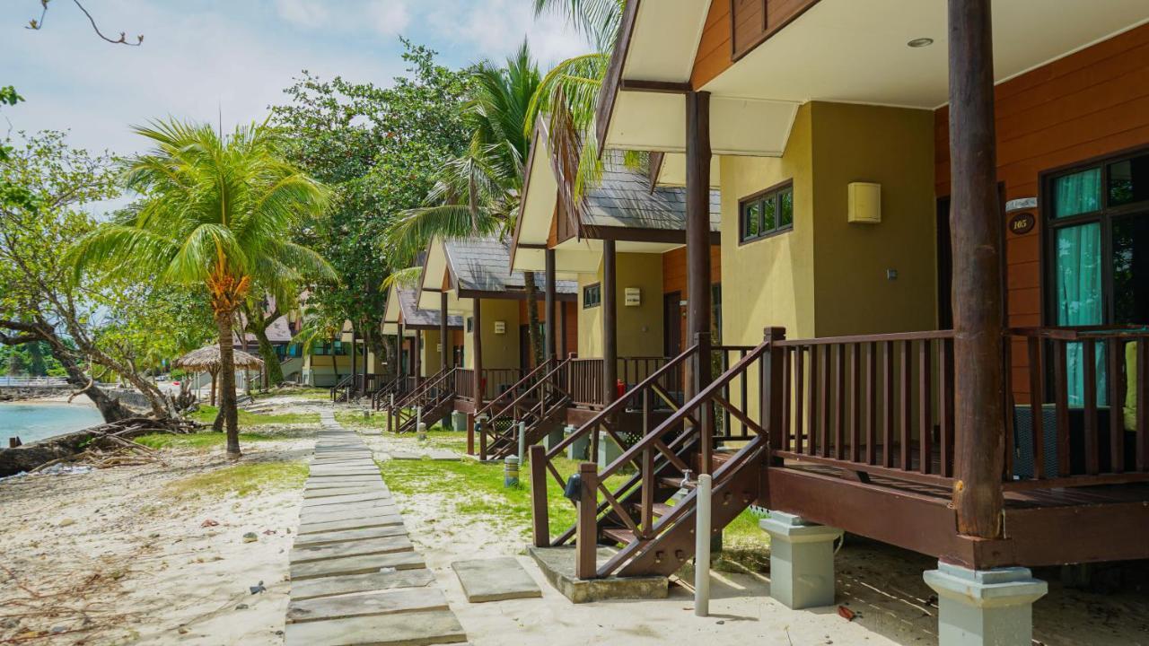 Tunamaya Beach & Spa Resort Tioman Island Kampong Mukut Ngoại thất bức ảnh