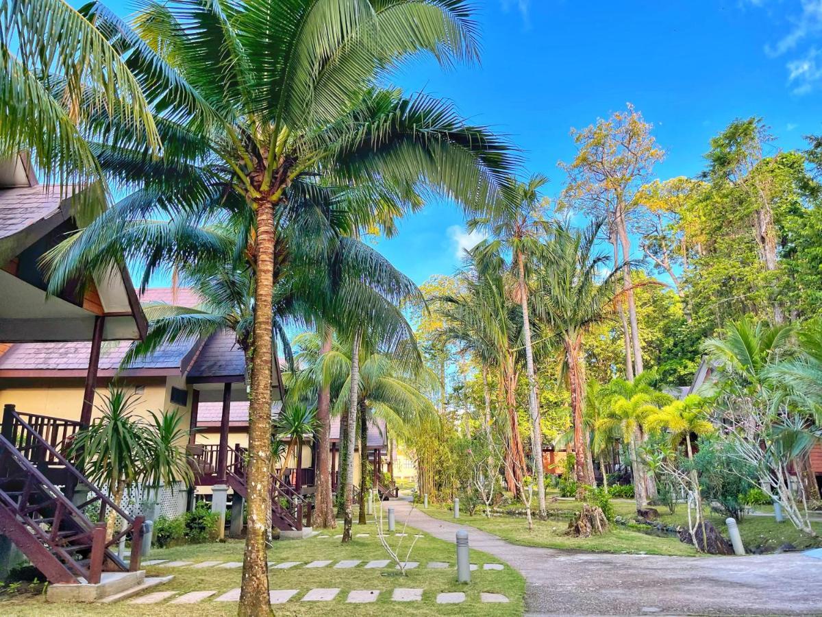 Tunamaya Beach & Spa Resort Tioman Island Kampong Mukut Ngoại thất bức ảnh