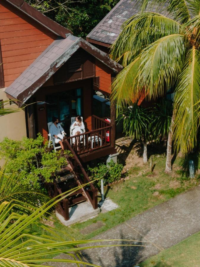 Tunamaya Beach & Spa Resort Tioman Island Kampong Mukut Ngoại thất bức ảnh