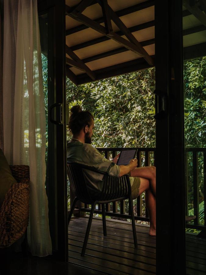 Tunamaya Beach & Spa Resort Tioman Island Kampong Mukut Ngoại thất bức ảnh